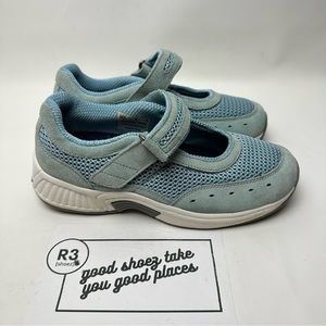 Biofit Womens Sz 6 D Slip On Comfort Walking Mary Jane Shoes Blue
